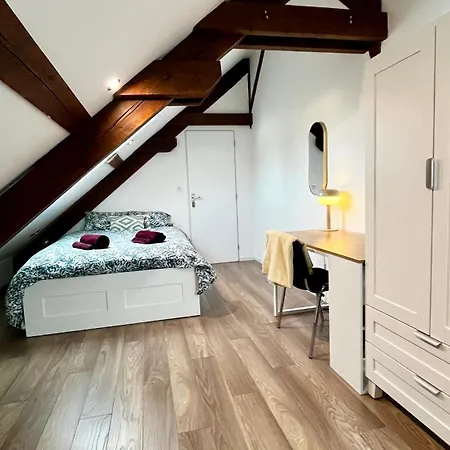 アパート Family-friendly Duplex - Near Center - Free Parking - Wifi