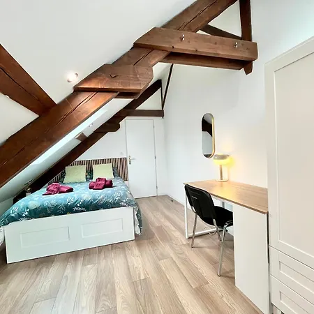 Le 1900 - Spacious & Charming Duplex - 3 Br Lejlighed *