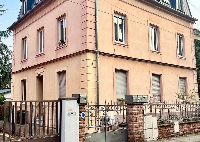 Family-friendly Duplex - Near Center - Free Parking - Wifi Apartmán