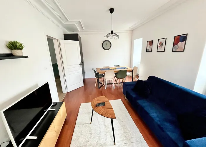 Lejlighed Le 1900 - Spacious & Charming Duplex - 3 Br